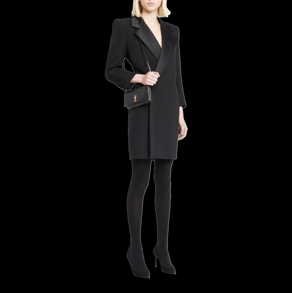 YSL SAINT LAURENT CASSANDRE PHONE HOLDER W/ STRAP IN CROCODILE-EMBOSSED LEATHER - Picture 4 of 16